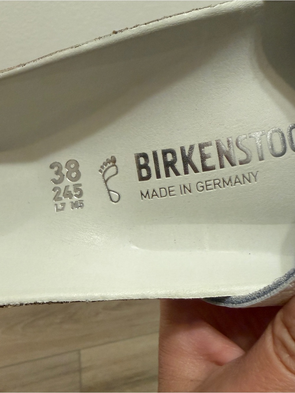 🦋 Birkenstock| EUC Madrid Big Buckle White Leather Sandals 38 - Picture 7 of 7
